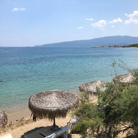 King Saron Hotel Resort Isthmia Esterno foto